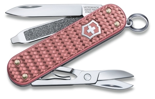 Нож перочинный Victorinox Classic Precious Alox (0.6221.405G) 58мм 5функц. розовый подар.коробка	 фото 1