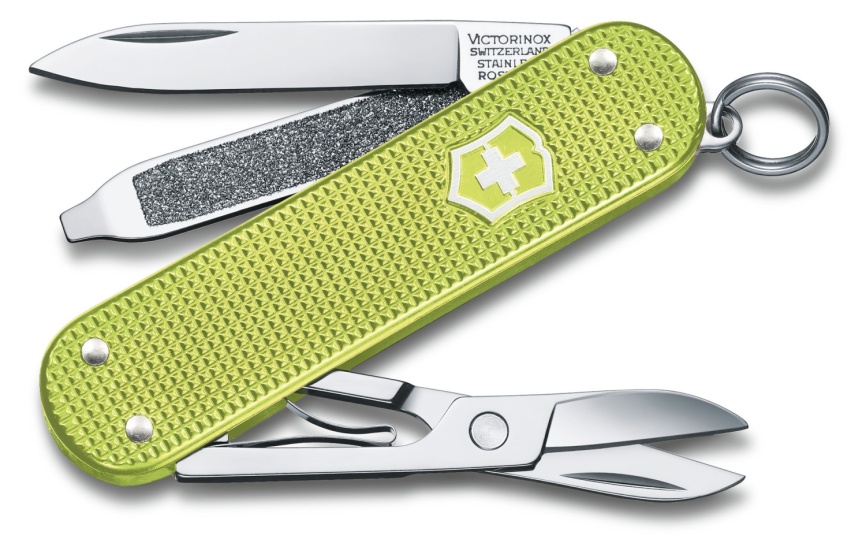 Нож перочинный Victorinox Classic Lime Twist (0.6221.241G) 58мм 5функц.  фото 1